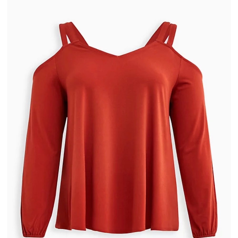 Torrid KNIT CREPE V-NECK COLD CUTOUT COLD SHOULDER TOP Size 22